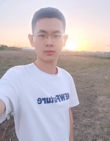 黄修正.png